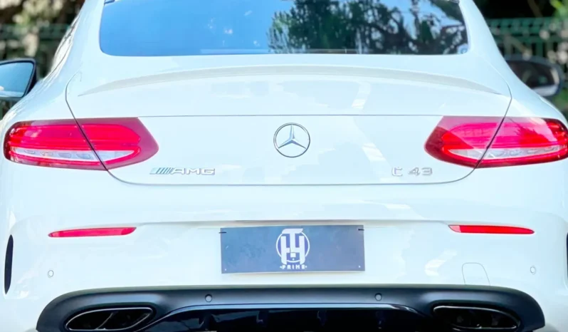 
								MERCEDES-BENZ C 43 AMG cheio									