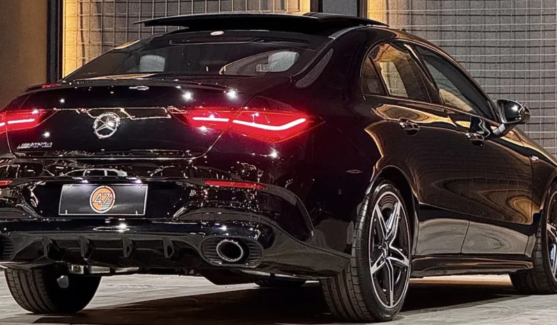 
								MERCEDES-BENZ CLA 35 AMG cheio									