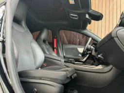 
										MERCEDES-BENZ CLA 35 AMG cheio									