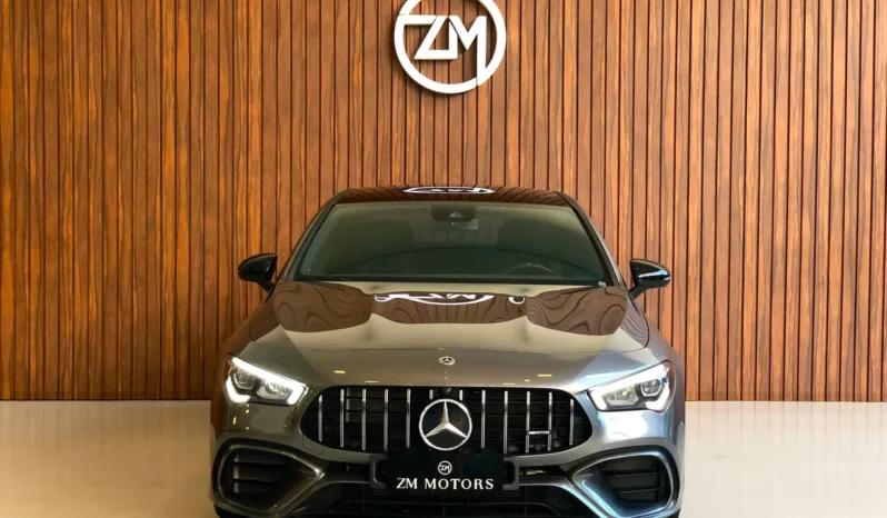 
								MERCEDES-BENZ CLA 45 AMG cheio									