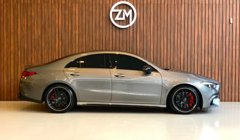 
								MERCEDES-BENZ CLA 45 AMG cheio									