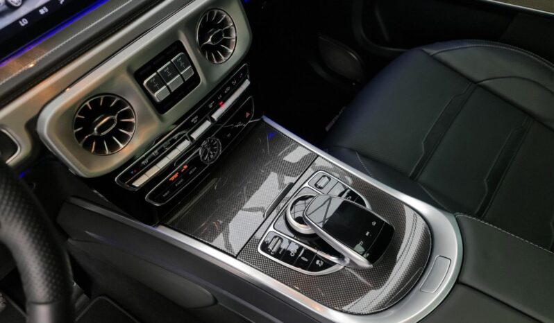 
								MERCEDES-BENZ G 63 AMG cheio									