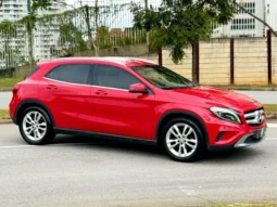 
										MERCEDES-BENZ GLA 200 cheio									