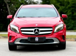 
										MERCEDES-BENZ GLA 200 cheio									