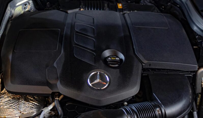 
								MERCEDES-BENZ GLC 220d Turbo Diesel cheio									