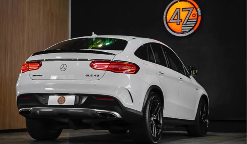 
								MERCEDES-BENZ GLE 43 AMG cheio									