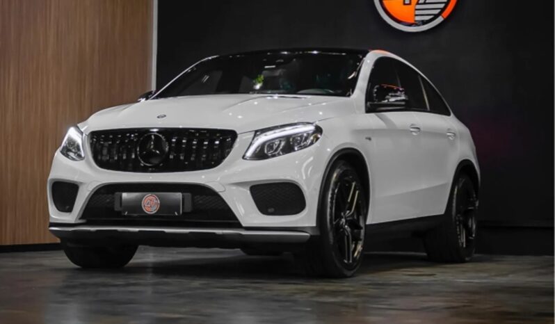 
								MERCEDES-BENZ GLE 43 AMG cheio									
