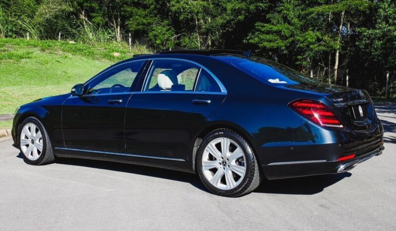 
								MERCEDES-BENZ S 560 cheio									