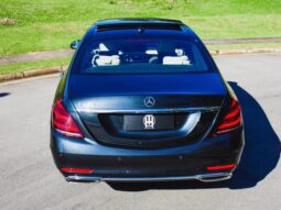 
										MERCEDES-BENZ S 560 cheio									