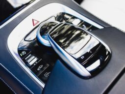 
										MERCEDES-BENZ S 560 cheio									