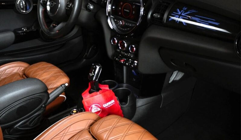 
								MINI COOPER cheio									
