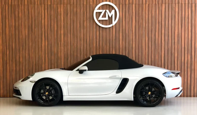 
								PORSCHE 718 cheio									