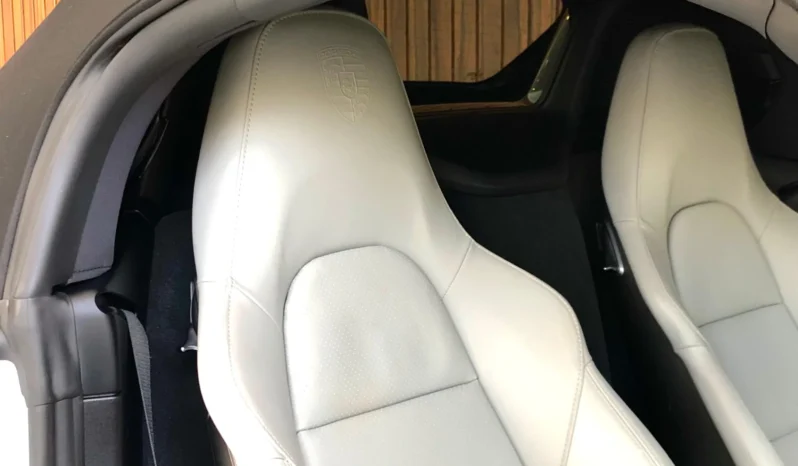 
								PORSCHE 718 cheio									