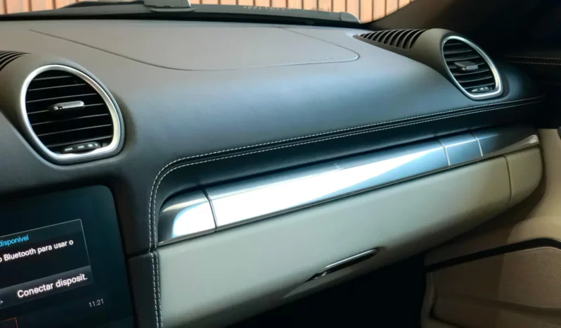 
								PORSCHE 718 cheio									