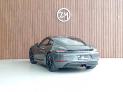 
										PORSCHE 718 cheio									