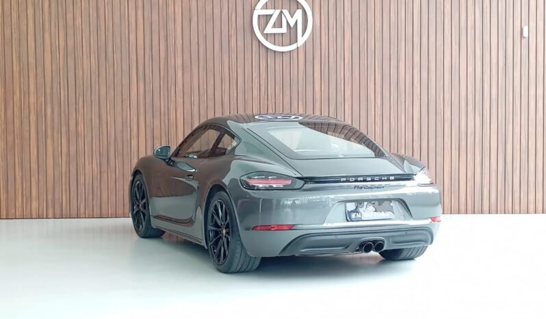 
								PORSCHE 718 cheio									