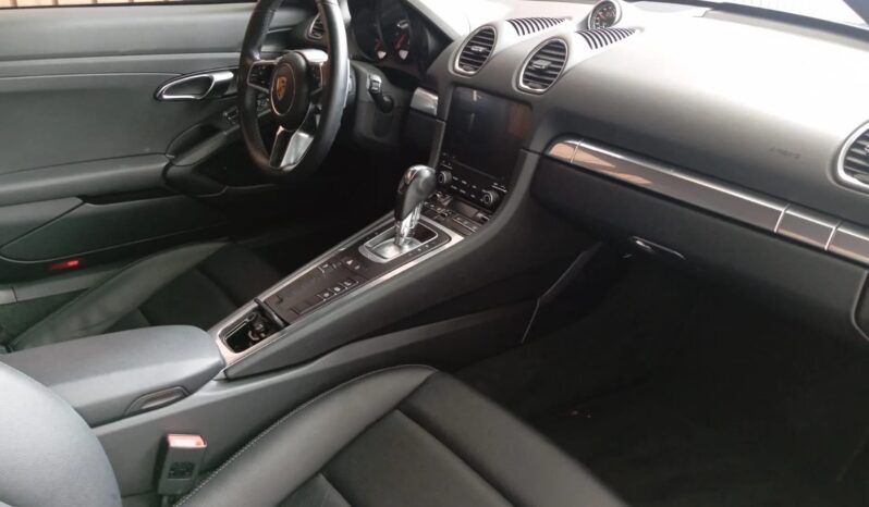 
								PORSCHE 718 cheio									