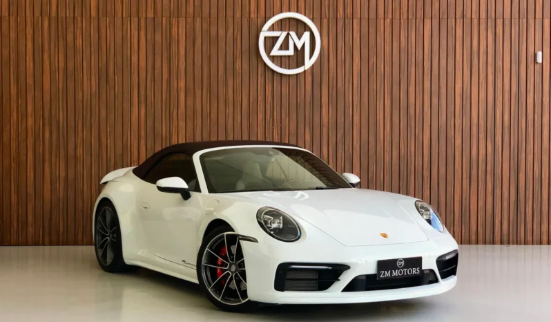 
								PORSCHE 911 CABRIOLET cheio									