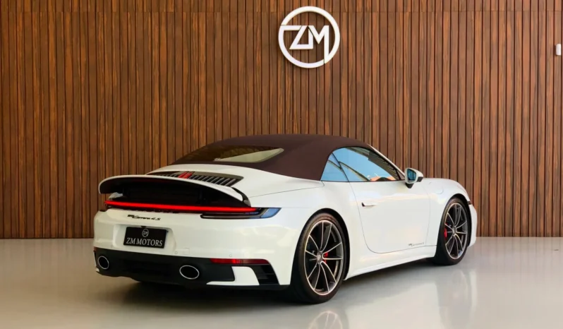 
								PORSCHE 911 CABRIOLET cheio									
