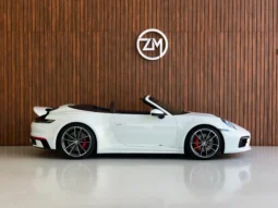 
										PORSCHE 911 CABRIOLET cheio									