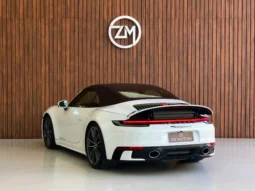 
										PORSCHE 911 CABRIOLET cheio									
