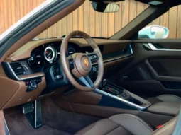 
										PORSCHE 911 CABRIOLET cheio									