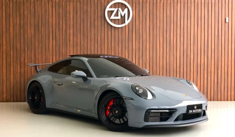 
								PORSCHE 911 cheio									