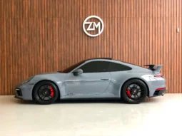 
										PORSCHE 911 cheio									