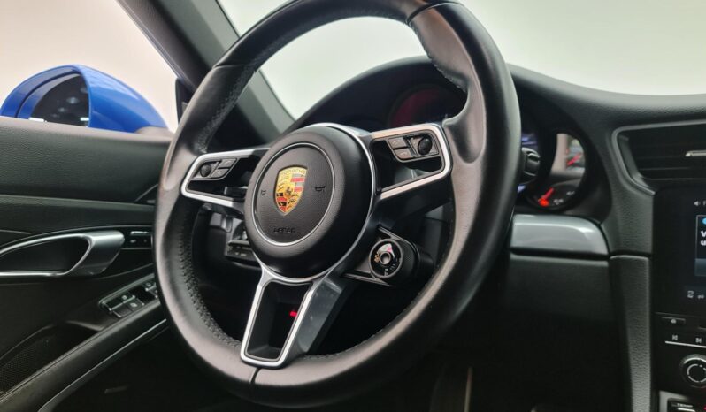 
								PORSCHE 911 cheio									