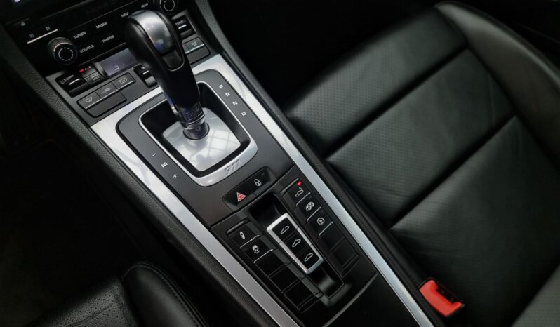 
								PORSCHE 911 cheio									