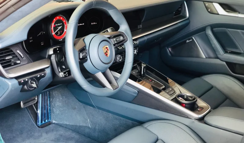 
								PORSCHE 911 cheio									