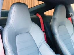 
										PORSCHE 911 cheio									