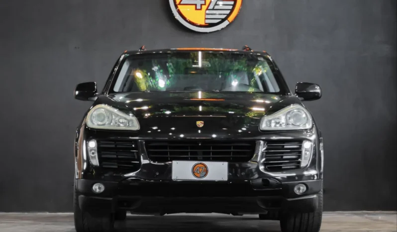 
								PORSCHE CAYENNE V8 cheio									