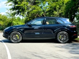 
										PORSCHE CAYENNE cheio									