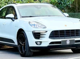 
										PORSCHE MACAN cheio									