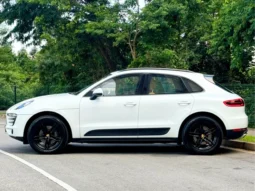 
										PORSCHE MACAN cheio									