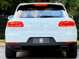 
										PORSCHE MACAN cheio									