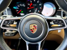 
										PORSCHE MACAN cheio									