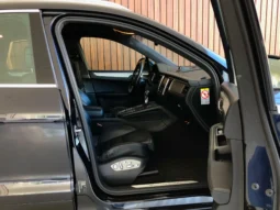 
										PORSCHE MACAN cheio									