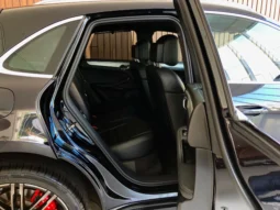 
										PORSCHE MACAN cheio									