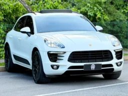 
										PORSCHE MACAN cheio									