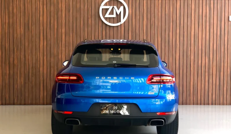 
								PORSCHE MACAN cheio									