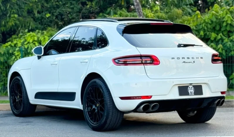 
								PORSCHE MACAN cheio									