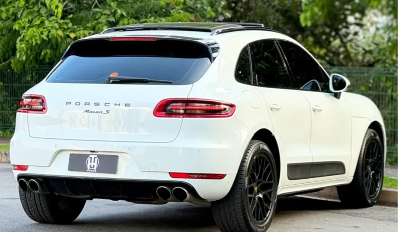 
								PORSCHE MACAN cheio									