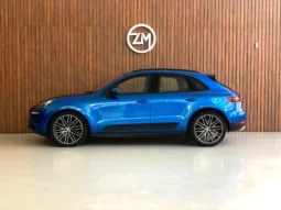 
										PORSCHE MACAN cheio									