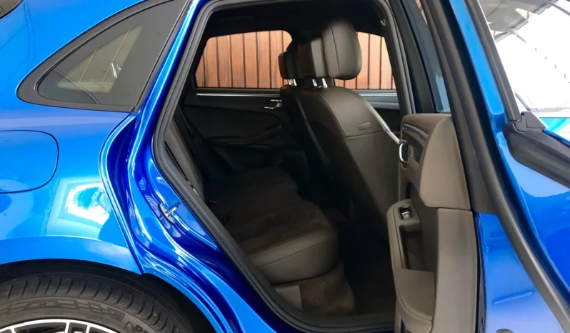 
								PORSCHE MACAN cheio									