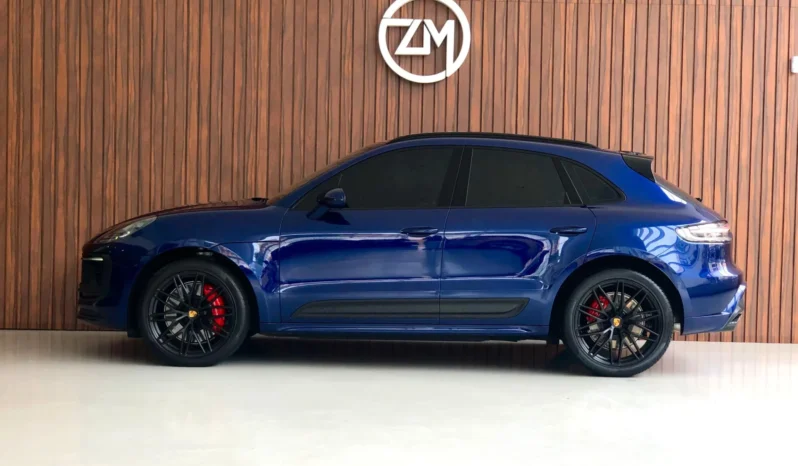 
								PORSCHE MACAN cheio									