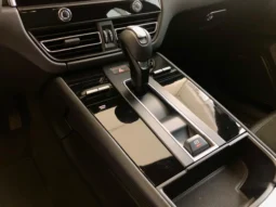 
										PORSCHE MACAN cheio									