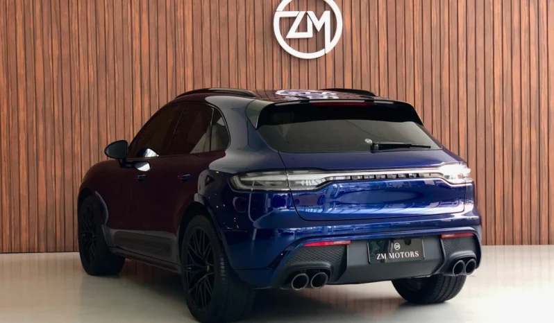 
								PORSCHE MACAN cheio									
