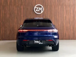 
										PORSCHE MACAN cheio									